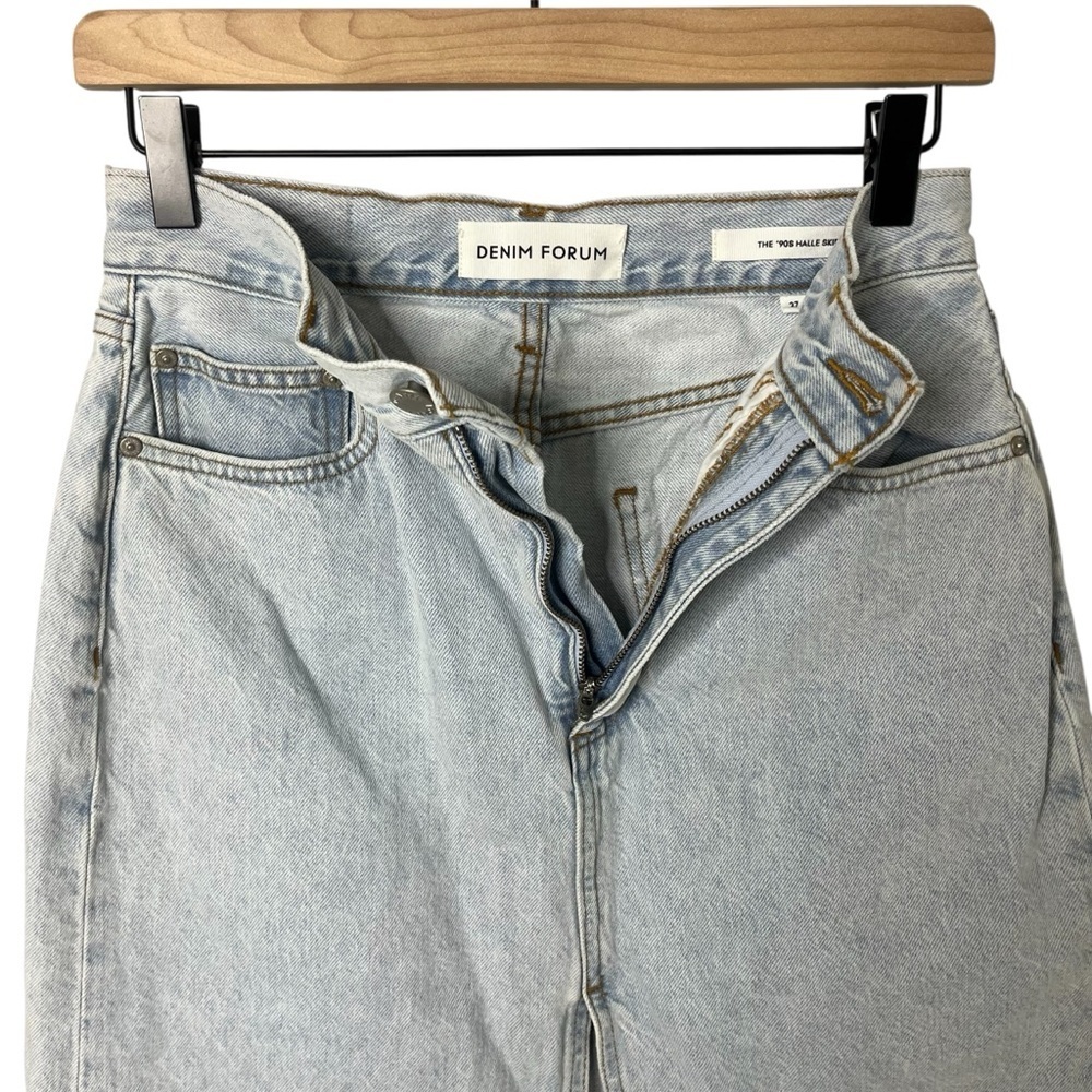 Denim Forum Aritzia The 90’s Halle Denim Midi Skirt Light Wash Size 27 - Picture 4 of 8